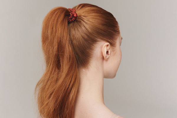 BACK TO BASICS AUBURN SKINNY SCRUNCHIES